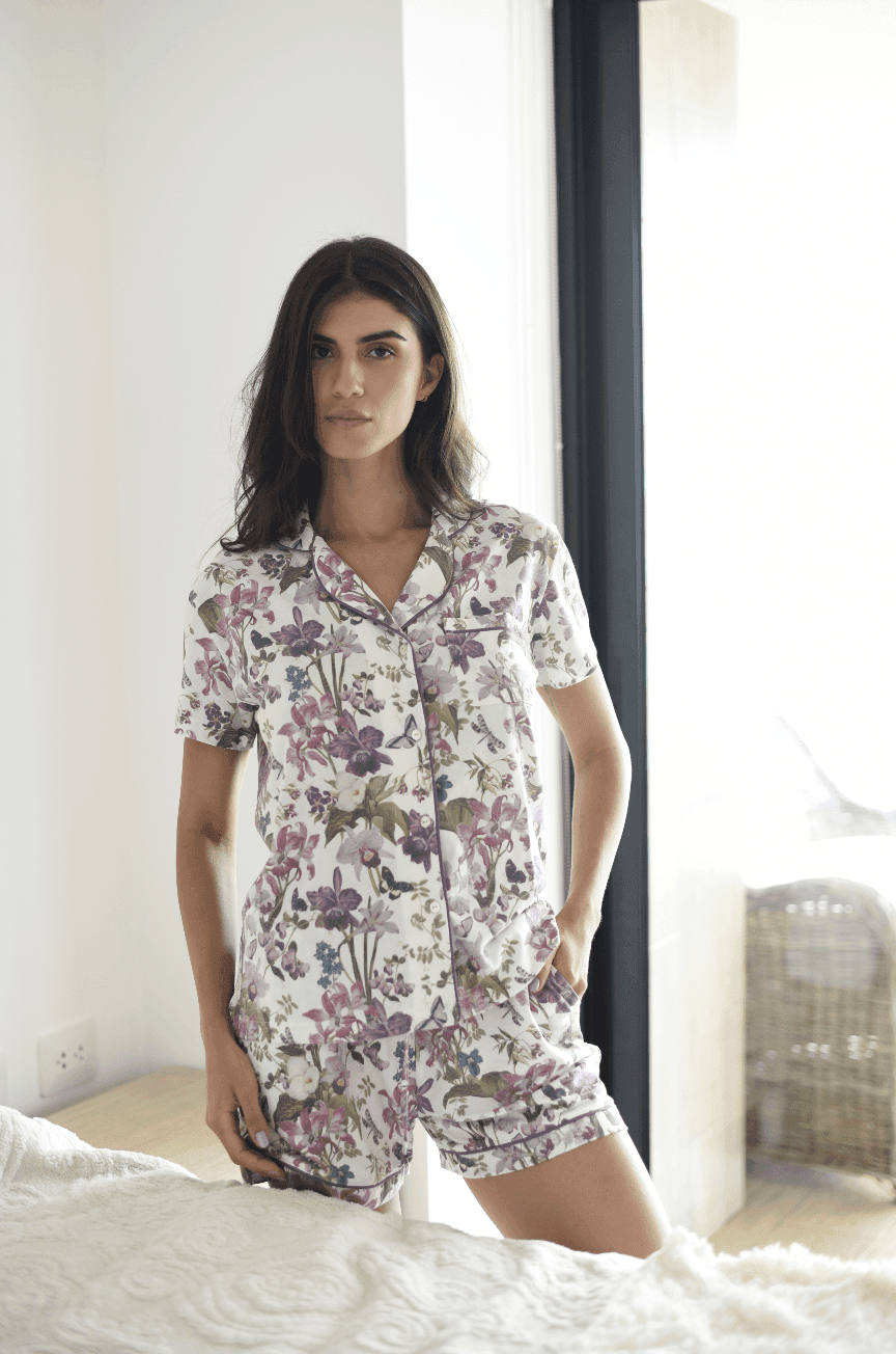 Pijama camisera flores blancas - Imagen 8